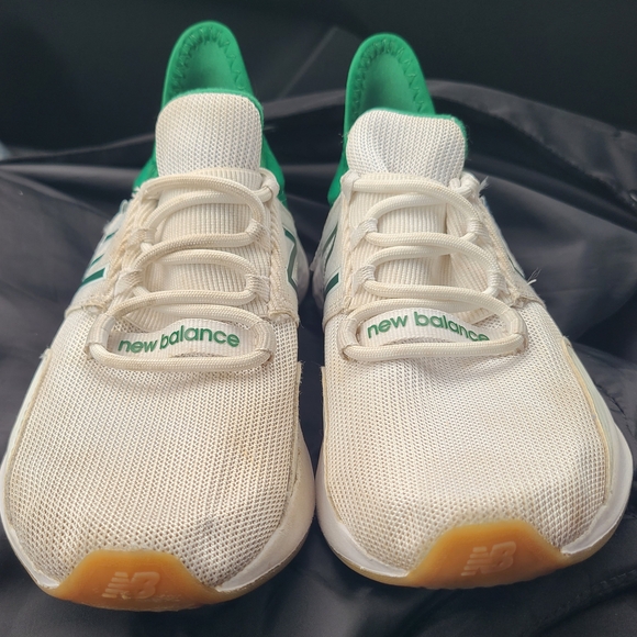 New Balance Sz 1 Youth - Picture 4 of 4